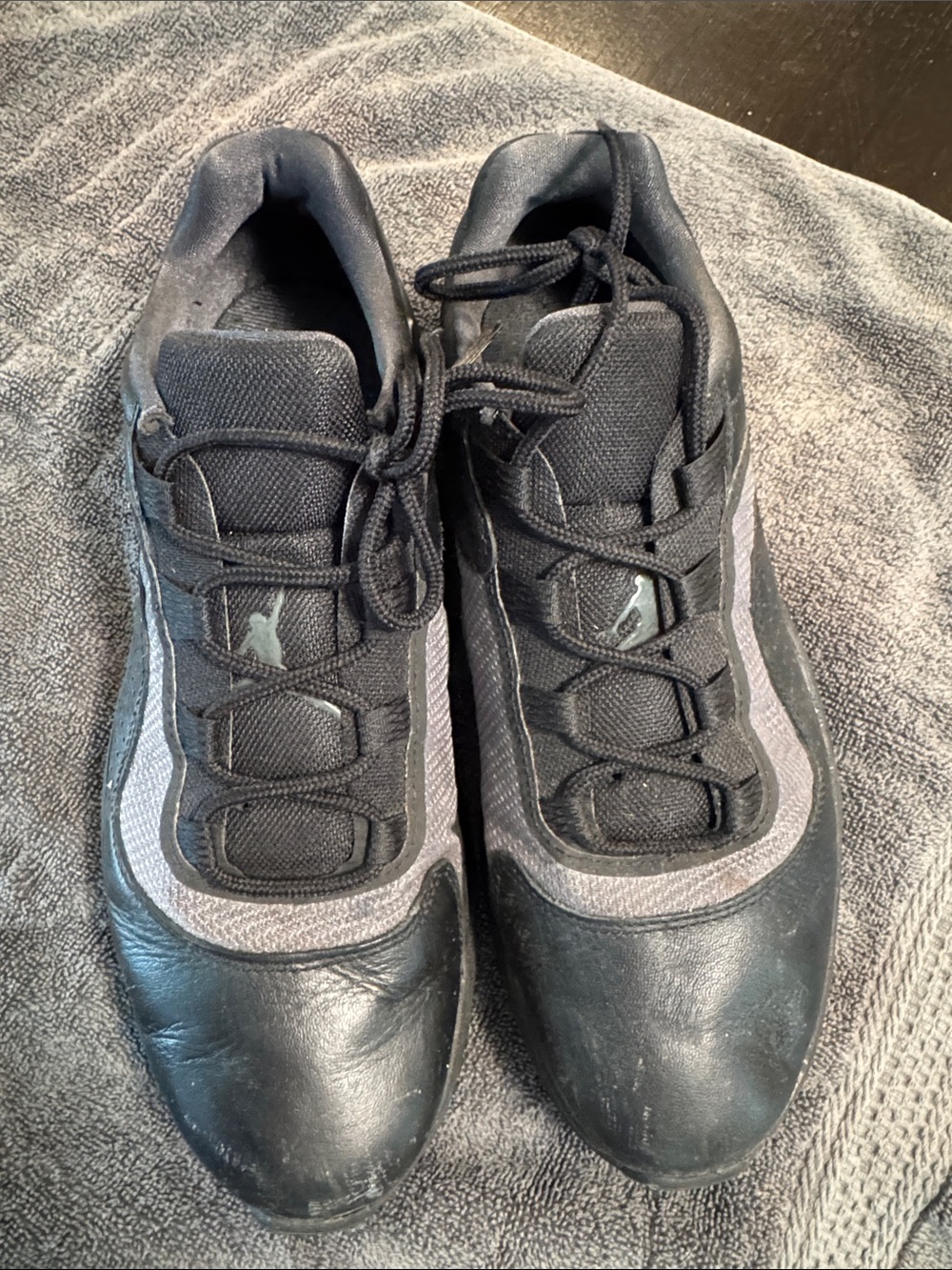 Air Jordan 11 CMFT Low All Black